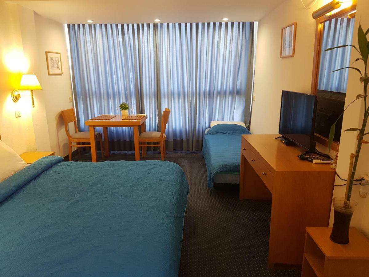 Carmel Mountain Motel Haifa Eksteriør billede
